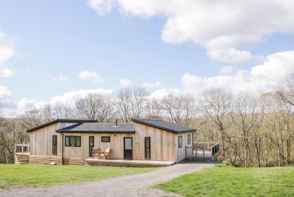 Fabulous Detached Lodge With Hot Tub Two Nights Minimum Stay 布里奇诺斯 外观 照片